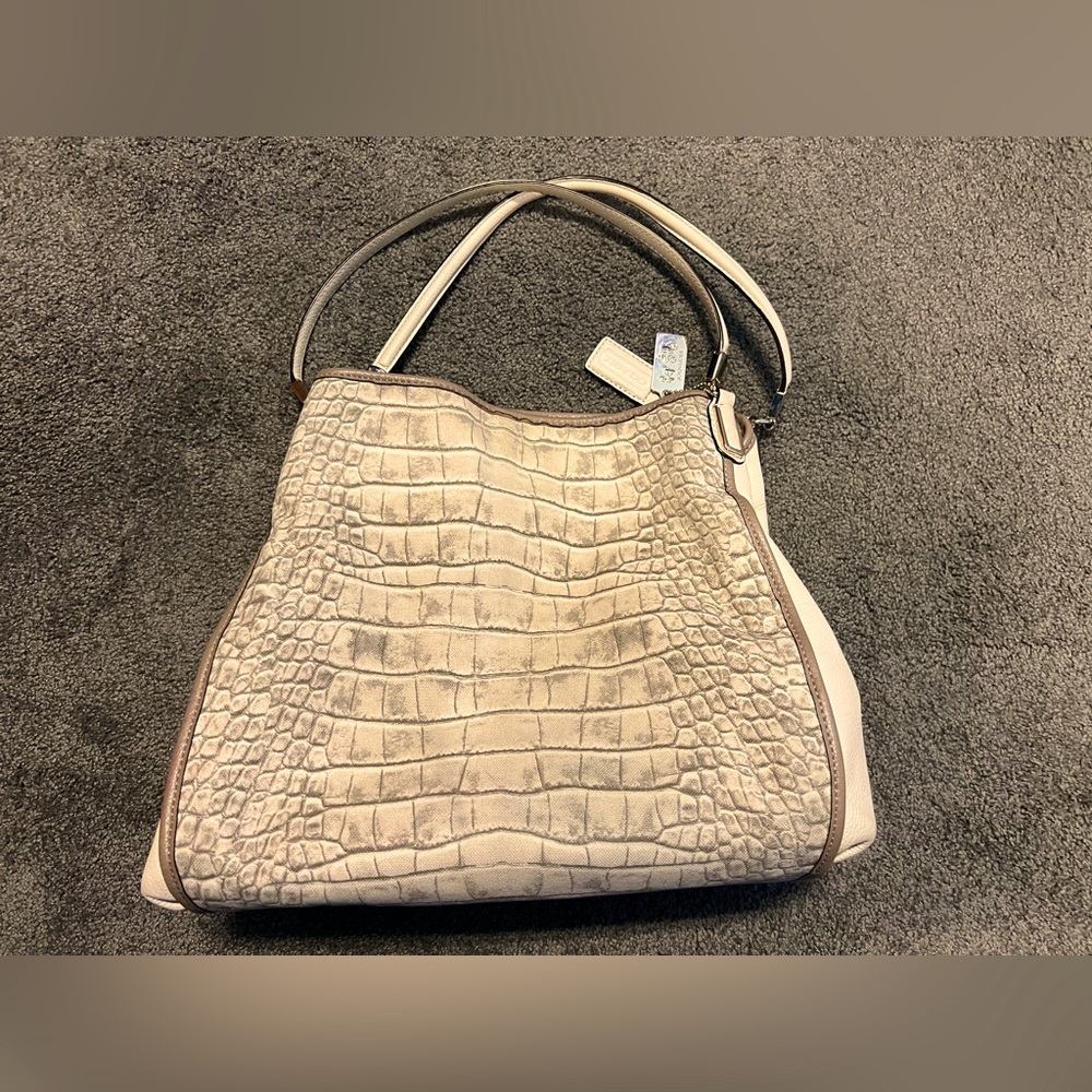 Coach shoulder bag